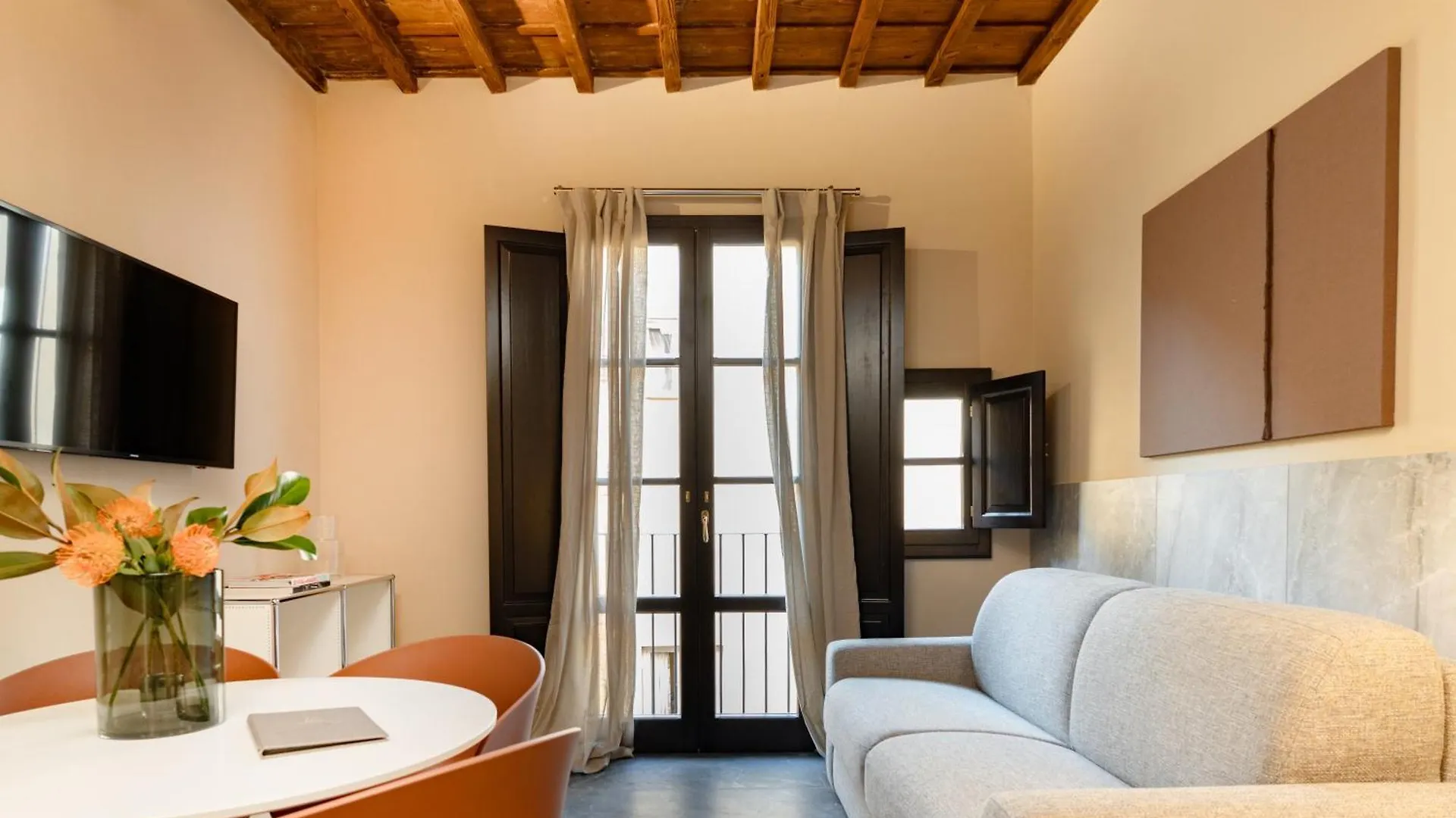 Palazzo Santa Monaca Aparthotel Florence