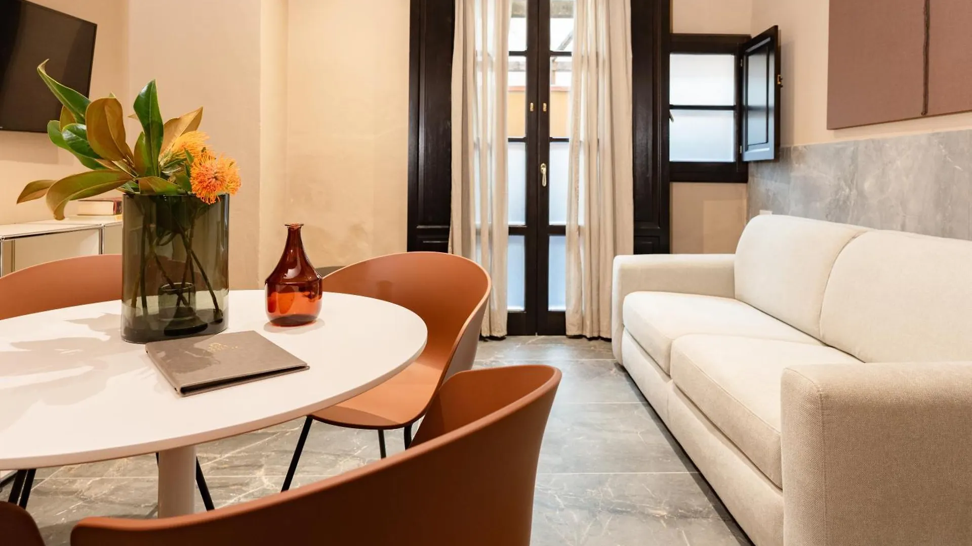 Palazzo Santa Monaca Aparthotel Florence