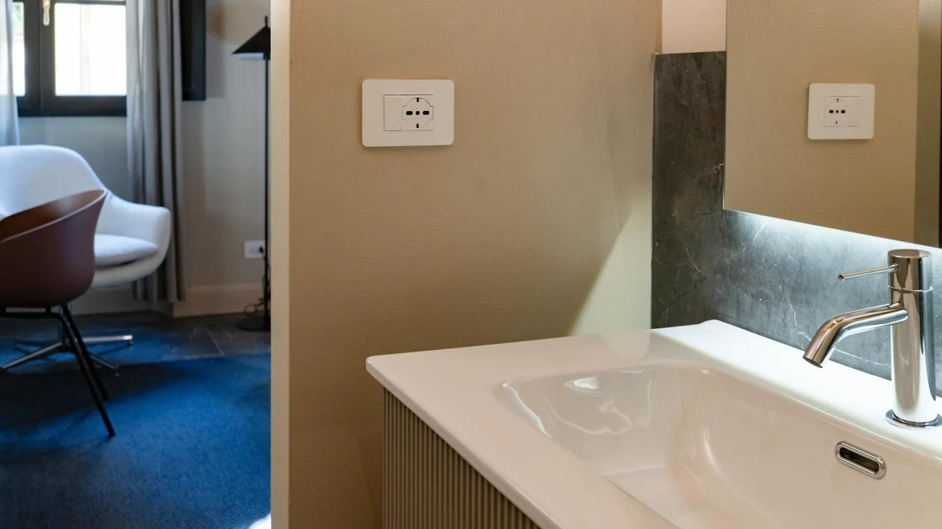 Palazzo Santa Monaca Aparthotel Florence